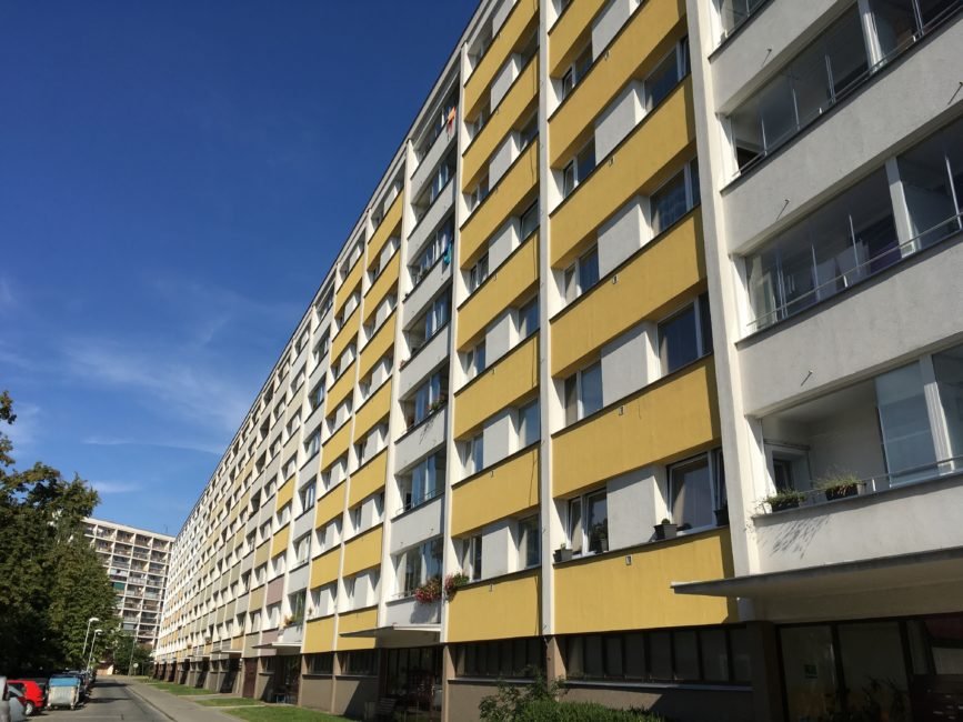 Pronájem nadstandardního, kompletně vybaveného 1+kk, 28 m2 – Polní
