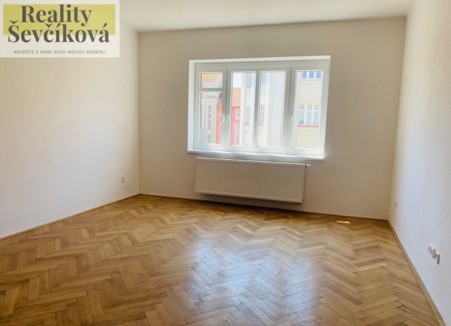 Pronájem 2+kk po kompletní rekonstrukci, 56 m2 – Chelčického