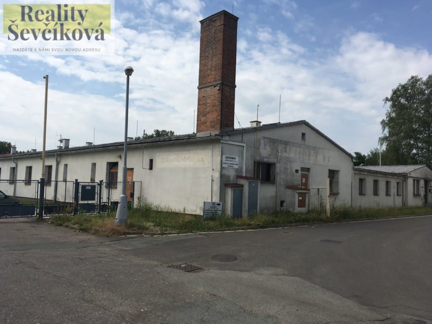 Pronájem kanceláře, 28 m2 – Podnikatelské centrum, ul. Bieblova