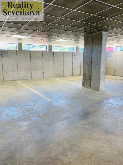 Pronájem novostavby 2+kk s lodžií, komorou a parkováním, 60 m2 – Svatojánská