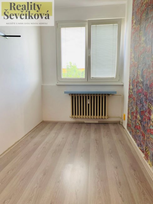 Prodej 3+kk po částečné rekonstrukci, 43 m2 – Myslivečkova