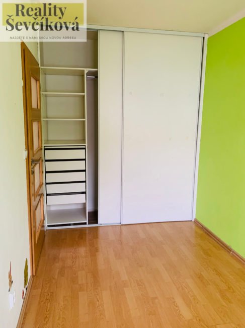 Pronájem 3+kk s balkónem, 62 m2 – Markovická