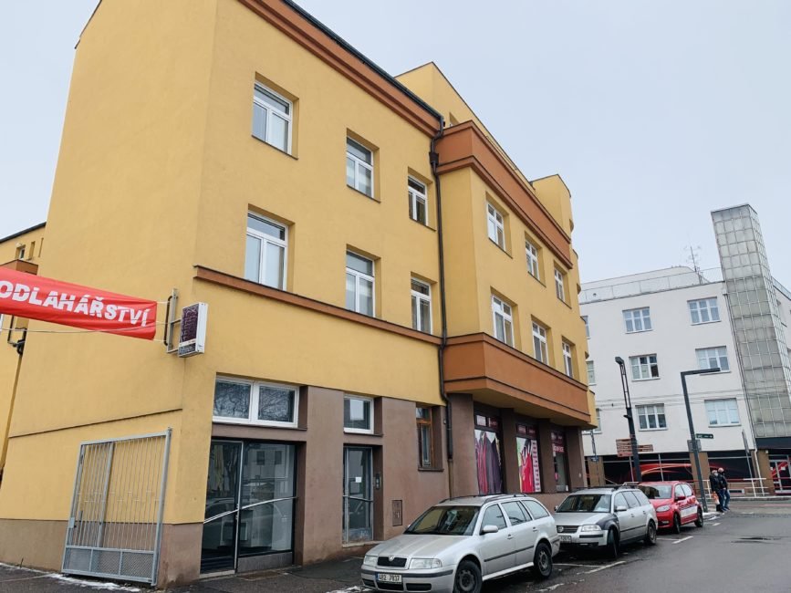 Pronájem obchodního prostoru v centru, 20 m2 – Dukelská třída