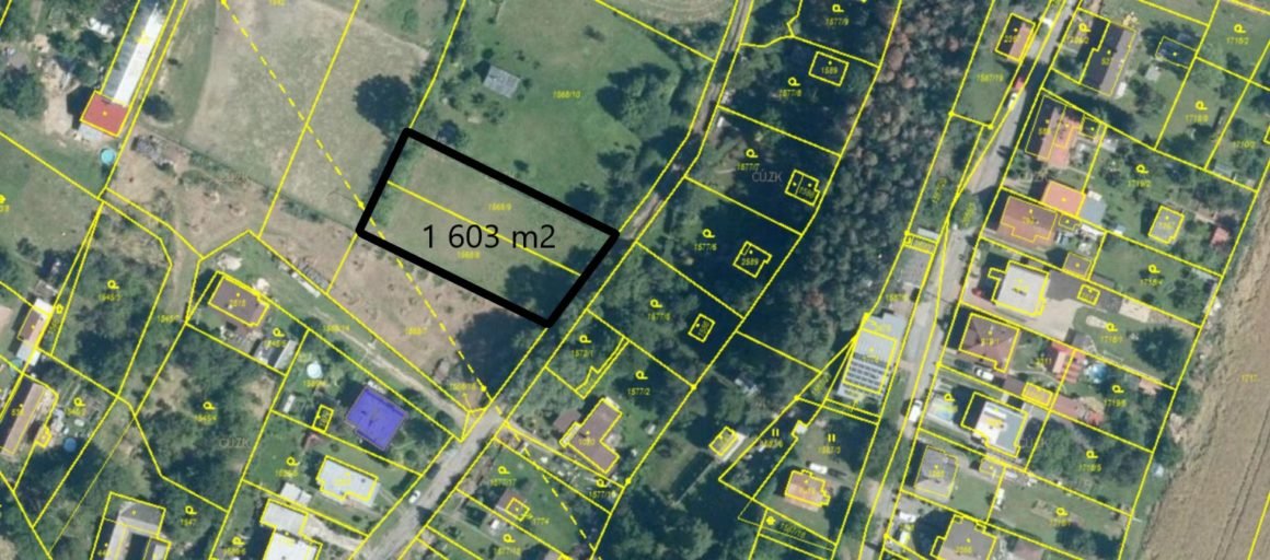 Prodej pozemku s projektem a stavebním povolením, 1 603 m2 – Konopáč