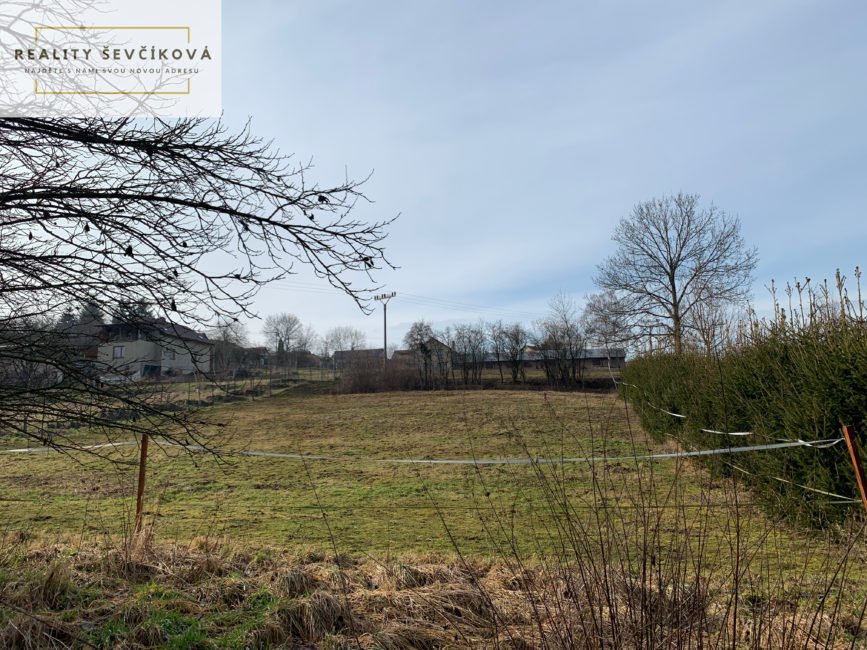 Prodej pozemku s projektem a stavebním povolením, 1 603 m2 – Konopáč