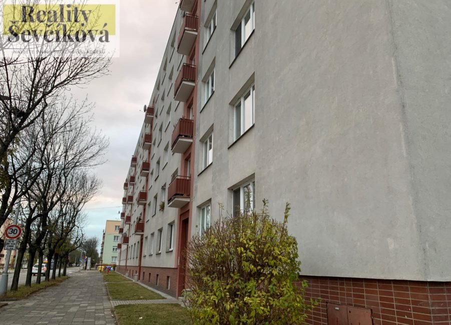 Podnájem pěkného 2+1, 55 m2 – třída SNP