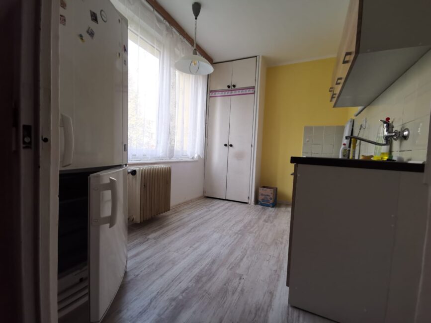 Pronájem 1+1 s balkónem, 40 m2 – Na Zahrádkách, Věkoše