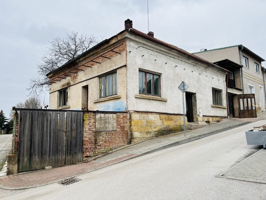 Prodej stavební parcely, 716 m2 – Všehrdova, Hořice