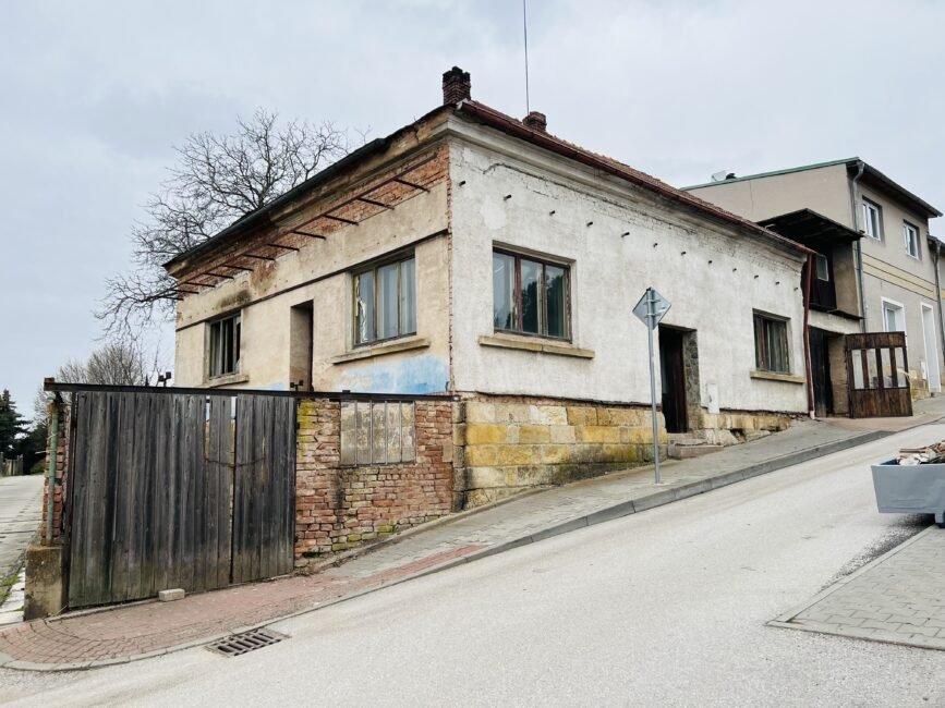 Prodej stavební parcely, 716 m2 – Všehrdova, Hořice