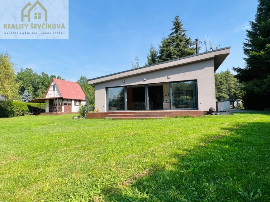 Pronájem novostavby RD včetně zařízení, 829 m2 – Běleč nad Orlicí