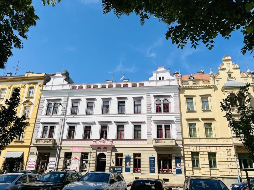 Pronájem 3+kk po celkové rekonstrukci, 65 m2 – Tylovo nábřeží
