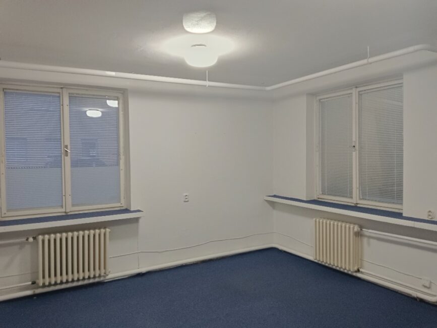 Pronájem kanceláře, 42 m2 – Ječná, Hradec Králové